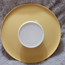 Vintage Tupperware Chip/Dip or Veggie or Fruit/Dip Tray