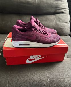 Nike Air Max Zero SE Size 6Y Brand New