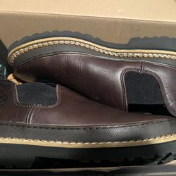 Romeo’s Size 10W  NEW