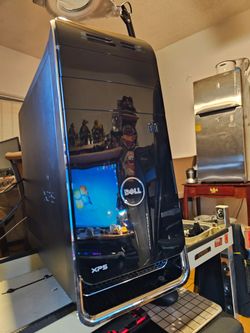 Dell XPS,  i7-3.40GHz-CPU.  1TB HDD,  16GB Ram. GPU: Radeon Graphics