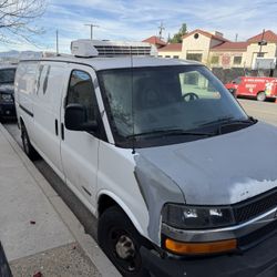 Chevrolet Express 