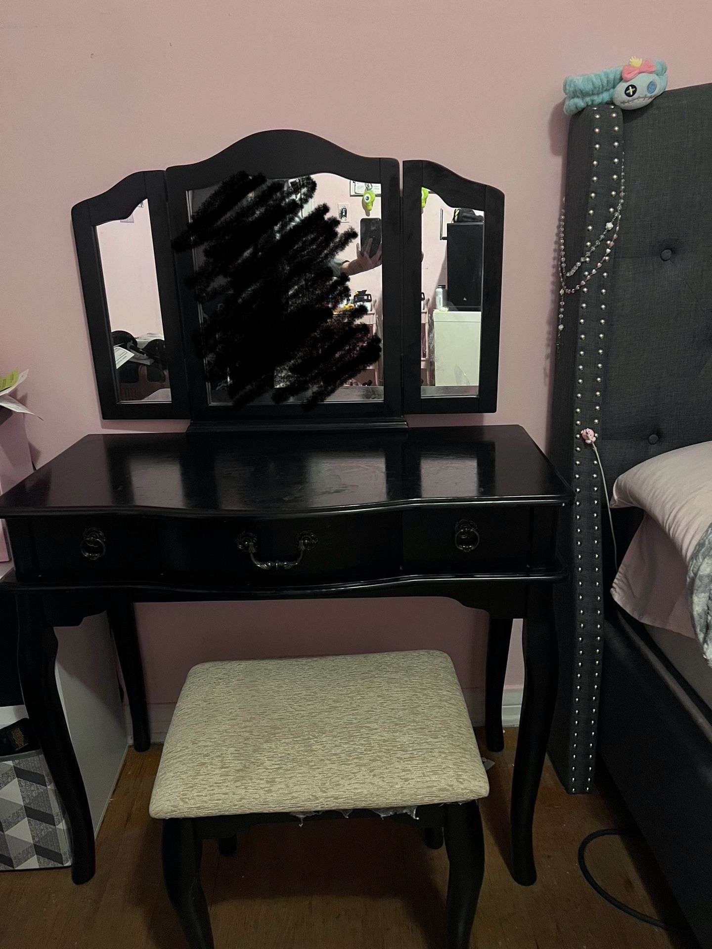 Black Vanity Desk For Sale! Need Gone!!