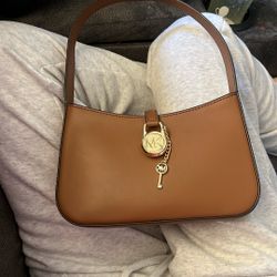 Michael Kors Shoulder Bag