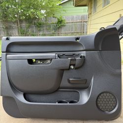 2010-2013 Silverado/Gmc Driver Door Panel 