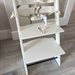 Stokke Tripp Trapp High Chair - White (accessories Included)