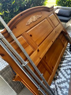 Free bed frame