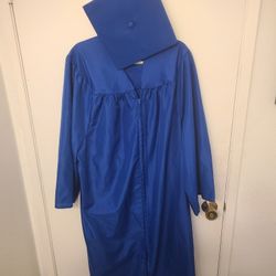 Graduation Cap And Gown / Royal Blue