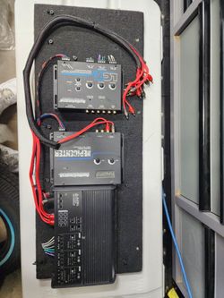 JL Audio XD700/5v2 
AudioControl Epicenter 
AudioControl LC7