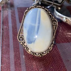 Sterling Village Silversmith Owyhee Opal Ring