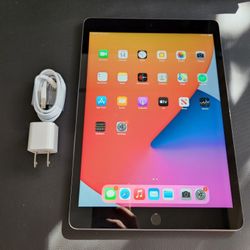 Apple iPad 7 - Wifi - Like New 