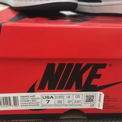 WMNS Air Jordan 1 OG 