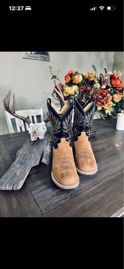 Justin western boots size10 1/2 D