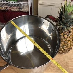 David Burke 16qt Stock Pot for Sale in Phillips Ranch, CA - OfferUp