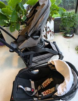 Orbit Baby G3 Car Seat & Stroller
