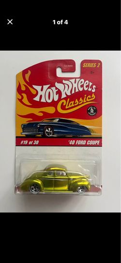 Hot Wheels Classsics Series 2 - '40 Ford Coupe #19/30 (Spectra Flame Yellow)