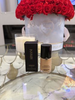 5.75 Armani Beauty Luminous Silk Natural Glow Blurring Liquid Foundation 💕