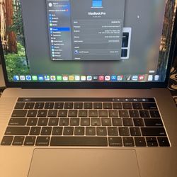 MacBook Pro 2018 - Touch Bar 