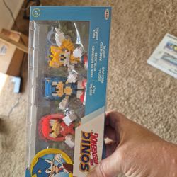 Sonic Toys