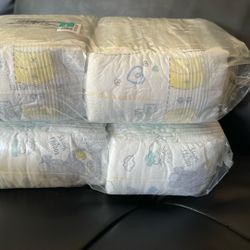 Pampers Newborn Size 84 Count 