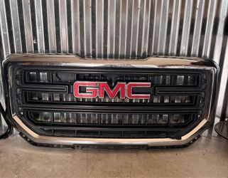 2018 GMC Sierra Grille