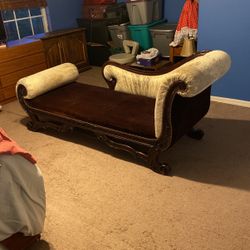 Sleigh Style Chaise Lounge Couch