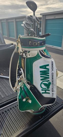 Honma Golf Bag with Clubs