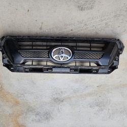 Toyota Tacoma Front Grill 2012 To 3015