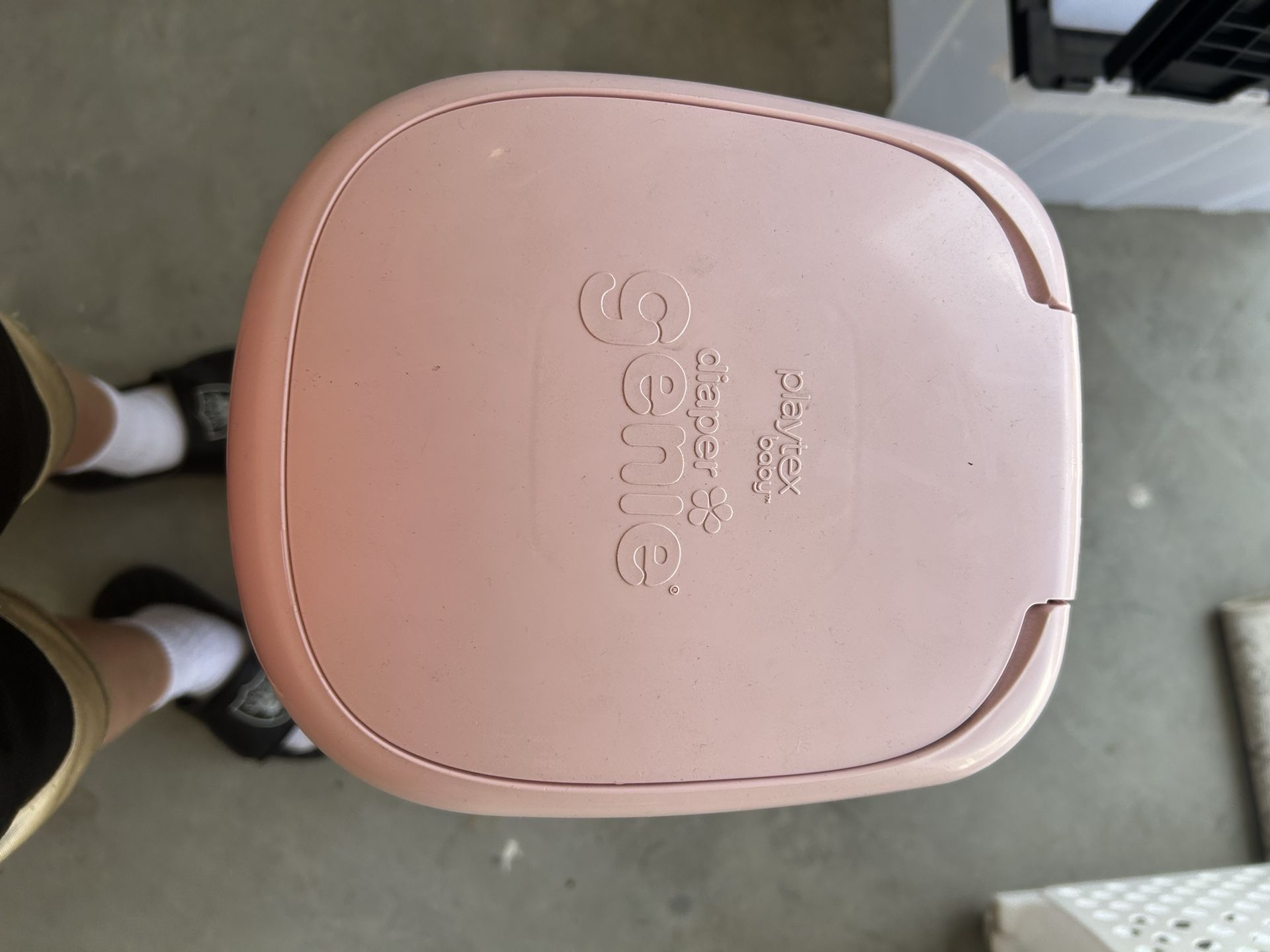 Diaper genie