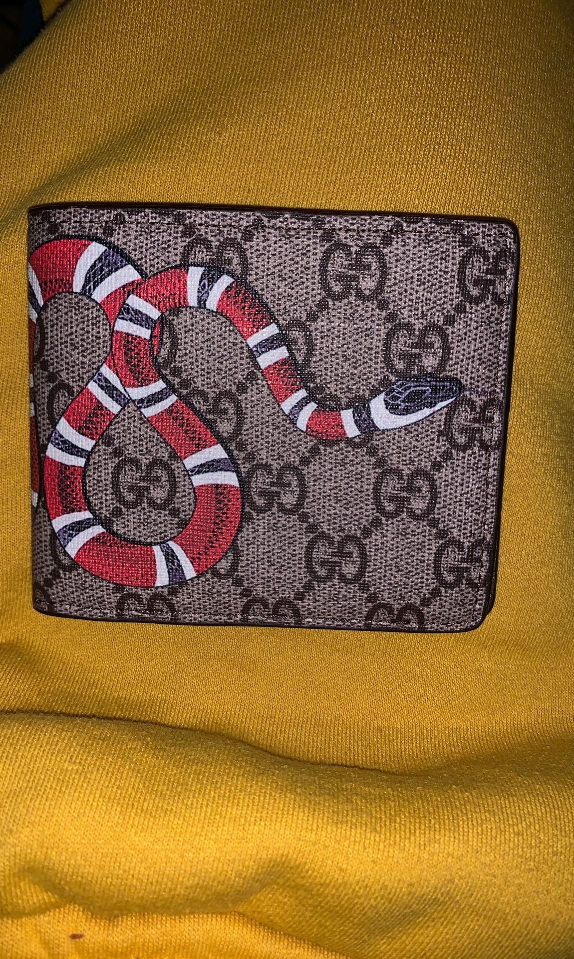 Gucci wallet bootleg