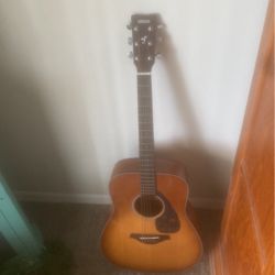 Yamaha Acoustic Guitar FG 800