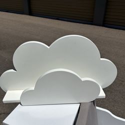 Cloud kids shelf white