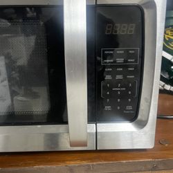 Microwave ( Proctor Silex)