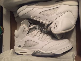 Jordan metallic 5s youth size 7