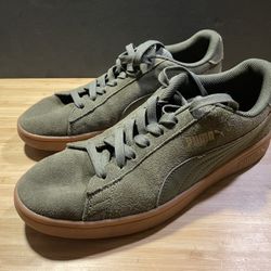 Puma Green low top w/ gum colored soles