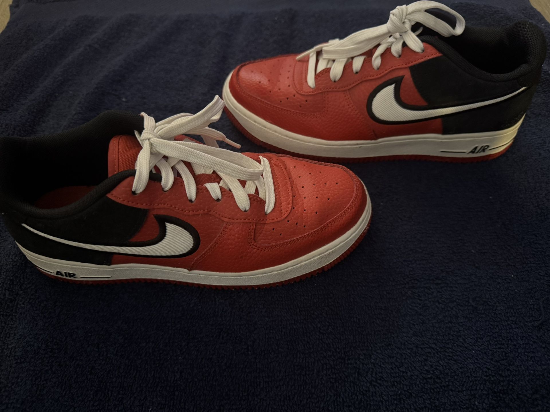 Nike Air Force Red With Black And White