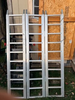 Loading ramp like new