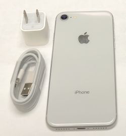 iPhone 8 64GB Factory Unlocked-Silver