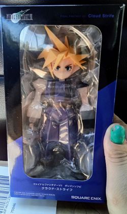 The Final Fantasy VII Cloud Strife Polygon Soft Vinyl Figure