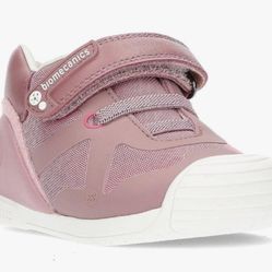 Biomechanics Malva Rosa Trainer Size 7.5c