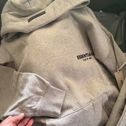 ESSENTIALS HOODIE