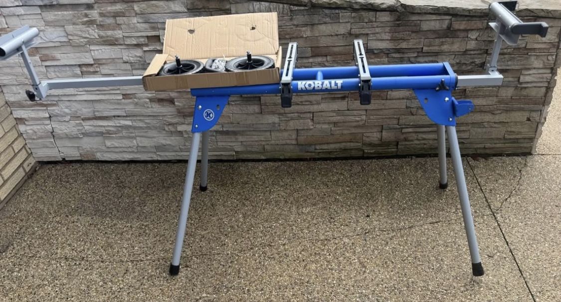 Kobalt Universal Steel Adjustable Rolling Miter Saw Stand