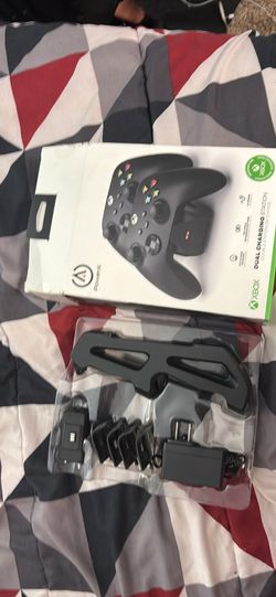 Xbox dual charging station