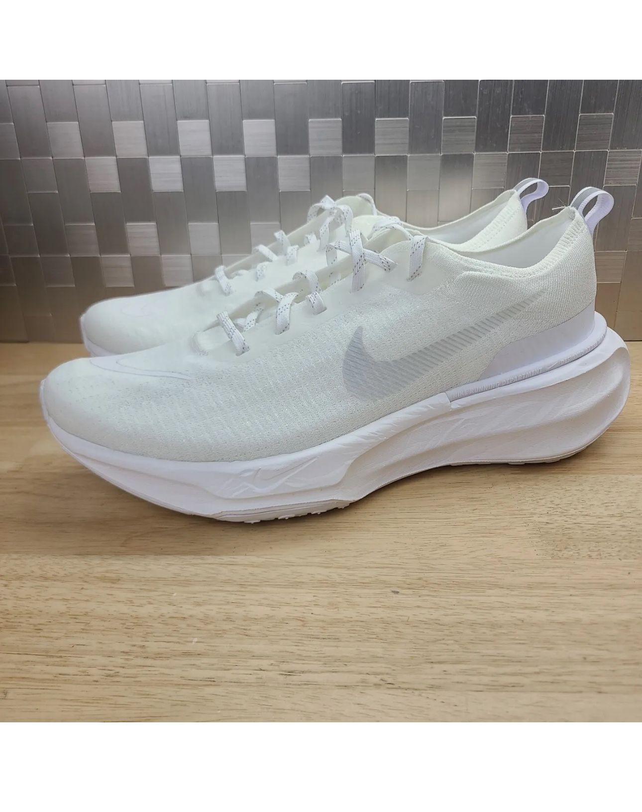 10.5M [NEW] Men´s Nike Invincible 3` Running Shoes...