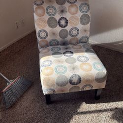 Small couch/chair