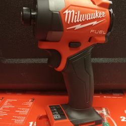 MILWAUKEE M18 FUEL BRUSHLESS OMPACT DRIVER  TOOL ONLY 