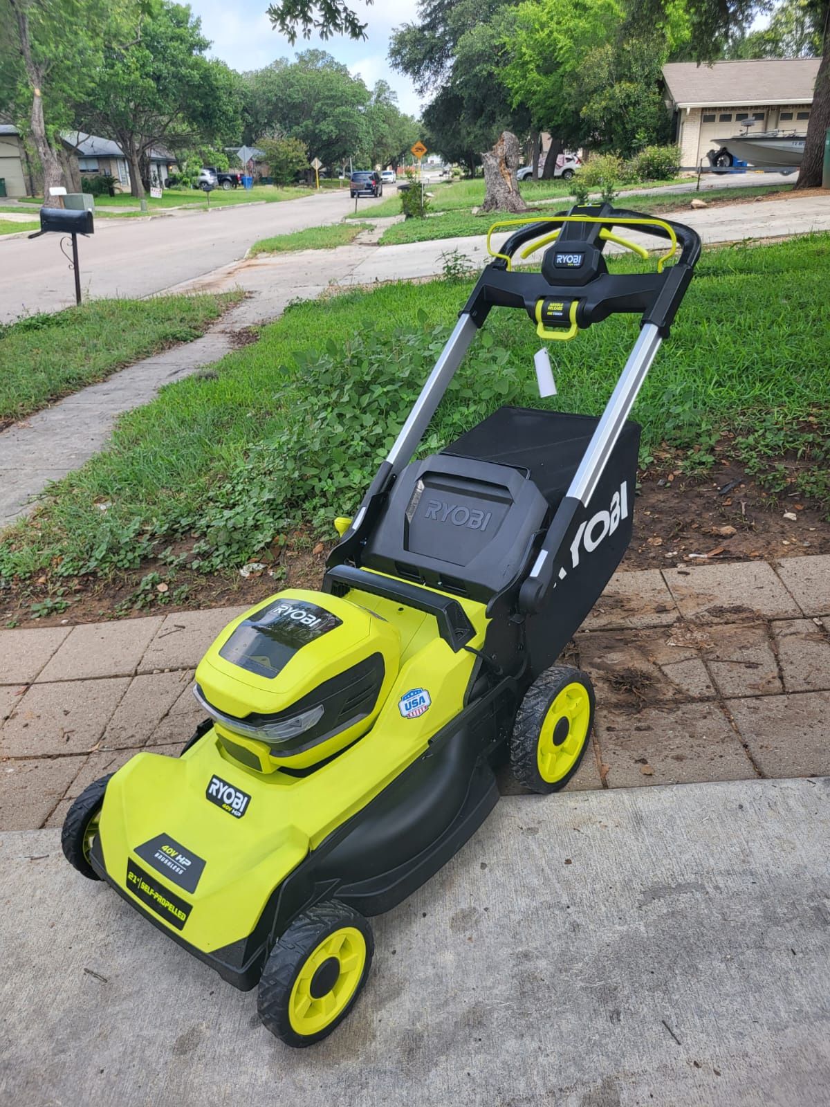 Ryobi 40v HP Brushless 21' Self Propelled Mower without the battery and charged