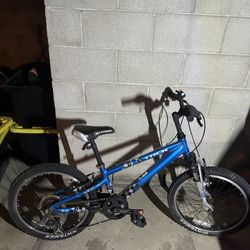 Trek MT 60 youth mountain bike
