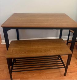 Small comedor