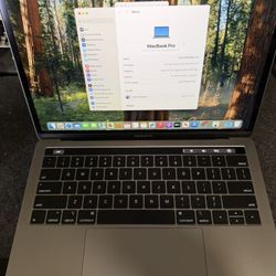 Apple MacBook Pro Touch Bar