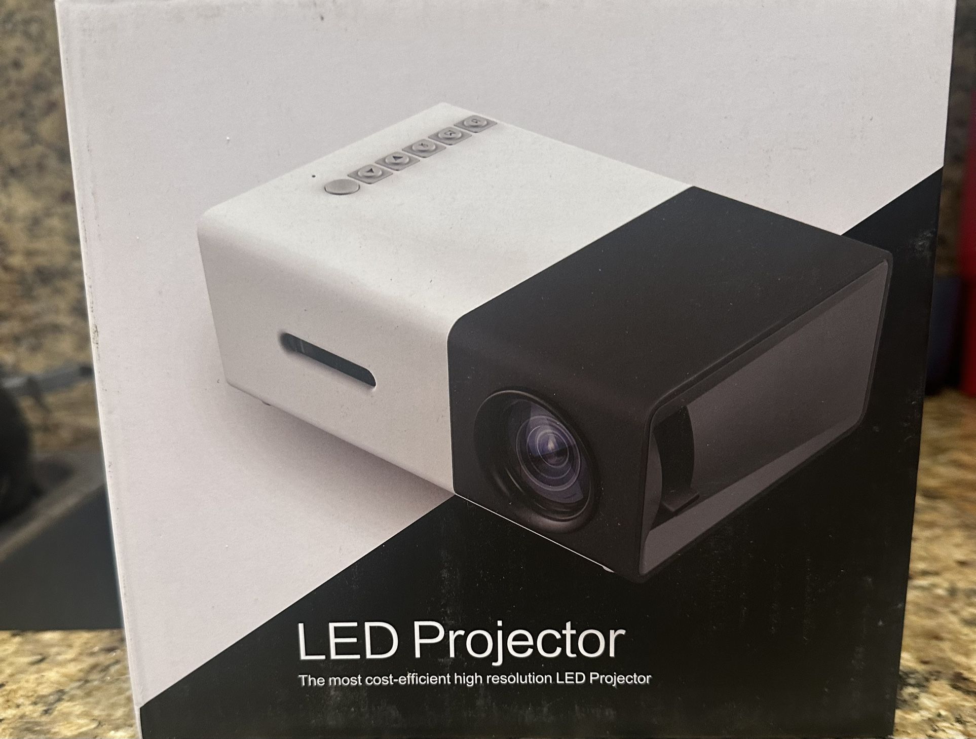 LED Projector